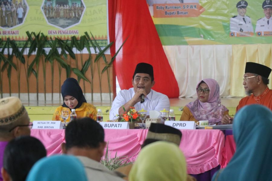 Bupati Roby: Perbaikan Akses Jalan Penghubung Dilelang Bulan Maret Sebesar Rp 90 Milyar