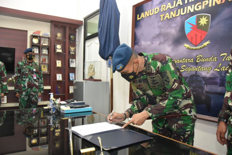 Danlanud RHF Pimpin Sertijab Dansatpom