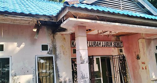 Kantor Kelurahan Lubuk Semut Rusak Parah, Pemkab Karimun Diminta Segera Bertindak