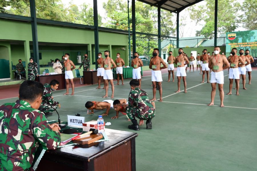 Korem 033 Gelar Sidang Parade Seleksi Penerimaan Calon Tamtama PK Gelombang II di Tanjungpinang