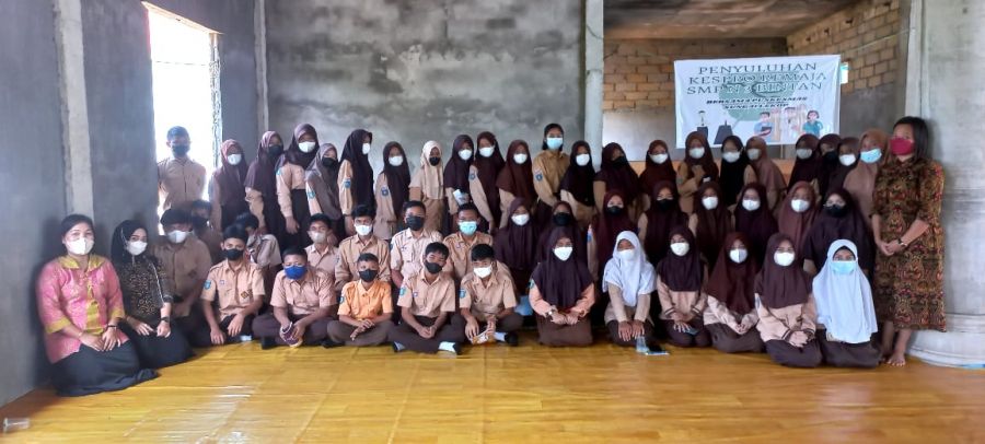 Murid SMPN 3 Bintan Dibekali Pentingnya Menjaga Kesehatan Reproduksi di Usia Dini