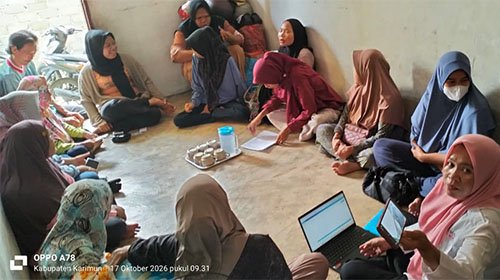 Perkuat Pendataan Perlinsos, Ibu-Ibu PKH Kampung Tengah Gelar Pertemuan Bersama Pendamping