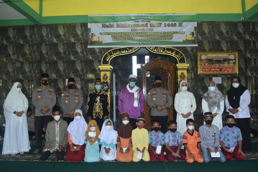 Polres Bintan Laksanakan Peringatan Isra Mikraj 1443 Hijriah di Masjid Darul Muttaqien