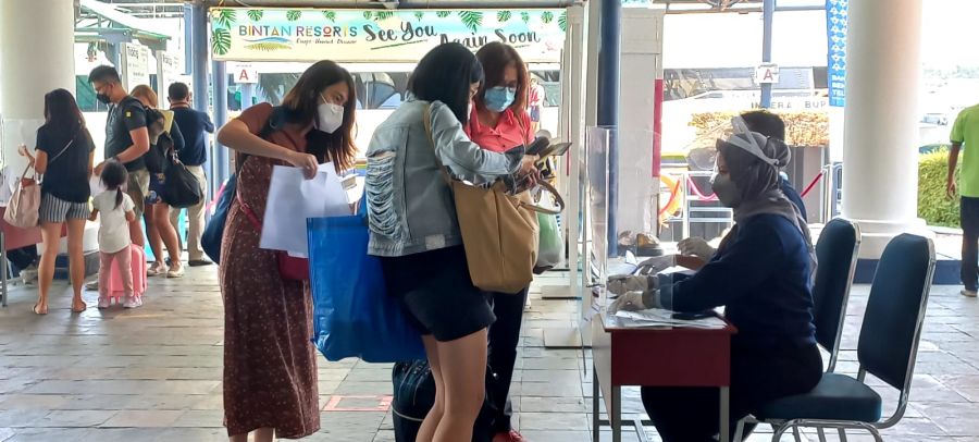 Sebanyak 69 Wisman Masuk di Pintu Pelabuhan Bandar Bentan Telani Lagoi