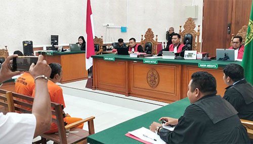 Sidang Dugaan Penggunaan Surat Palsu di PN Karimun Ditunda, Kuasa Hukum Terdakwa Ajukan Eksepsi