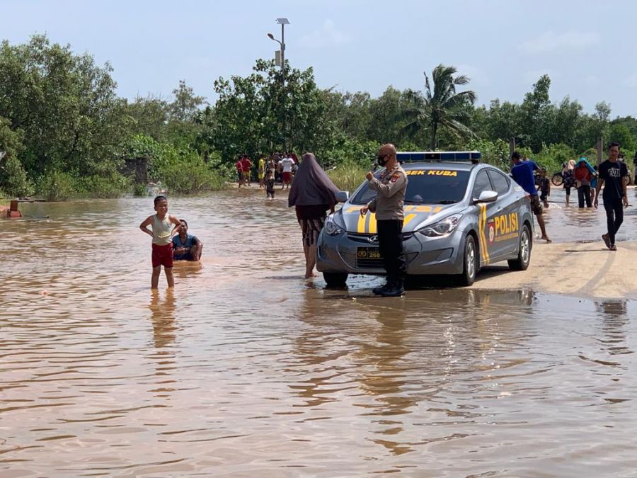 Waspada Banjir, Polsek Kuba Secara Rutin Lakukan Patroli