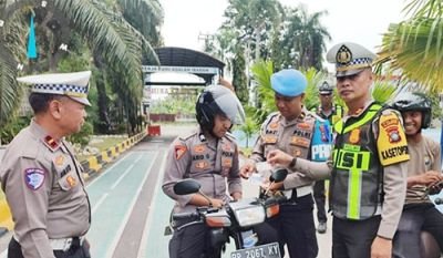 polres-karimun-utamakan-disiplin-anggota-dalam-operasi-patuh-seligi-2026